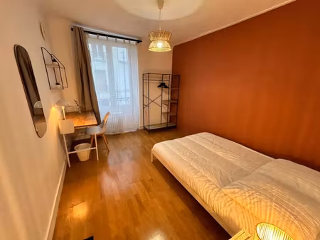 location appartement 1 pièce 11 m² à paris 14 (75014)