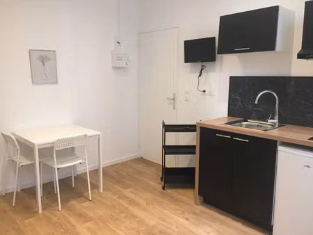 location appartement 1 pièce 14 m² à le havre (76600)