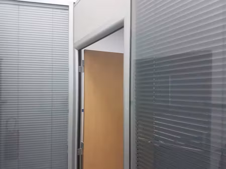 location bureau 80 m² à pantin (93500)