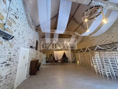 vente local industriel 1920 m² forges (77130)