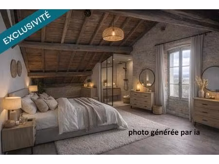 appartement en duplex dans une petite copropriété avec parking