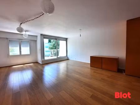 a vendre par blot - rennes square de la rance - appartement 101m² - 3 chambres - balcon - 