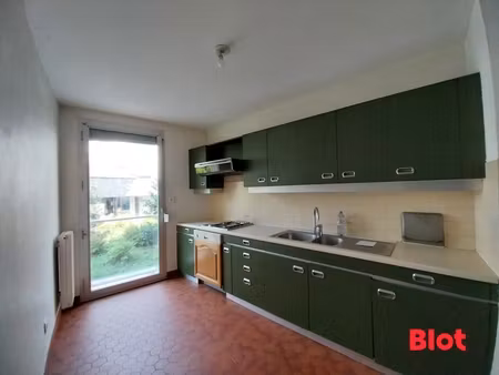 a vendre par blot immobilier rennes centre-ville - appartement 69m² - 2 chambres - garage