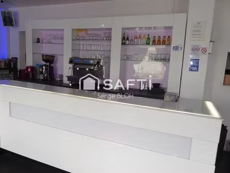 très belle opportunité à saisir  licence 4