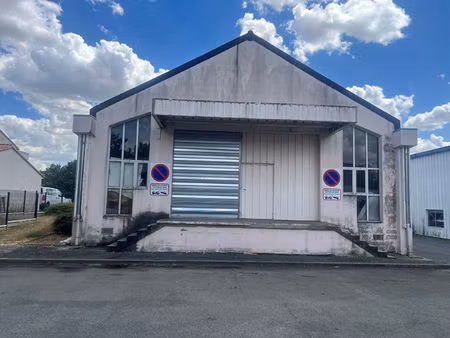 entrepot zone de la republique