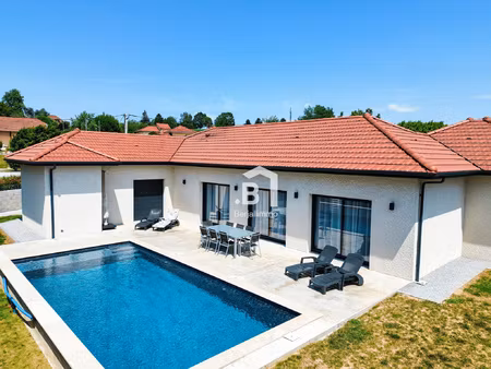 maison 4 pièces 149.16m2  saint didier de la tour