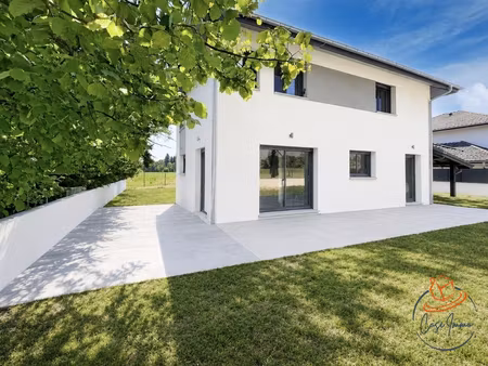 maison individuelle neuve 5 chambres avec jardin
