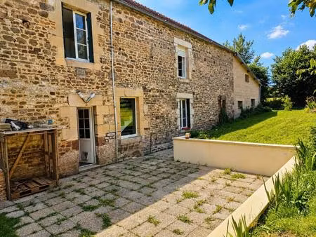 maison familiale avec 1 hectare sans vis-à-vis
