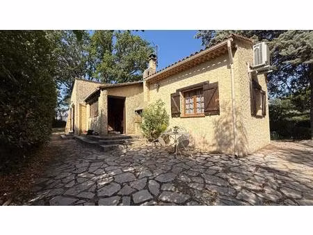 maison 4 pièces 92 m² – terrain 915 m² – vidauban