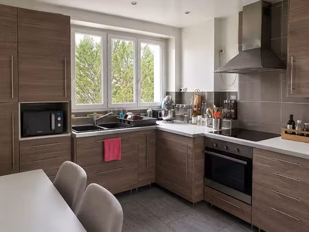 appartement t3 de 57 m² - pau  à deux pas du centre-ville