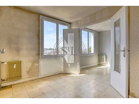 appartement versailles 4 pièce(s) 70.48 m2 - quartier saint louis