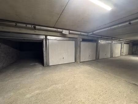 garage securise sous-sol quartier saint patern