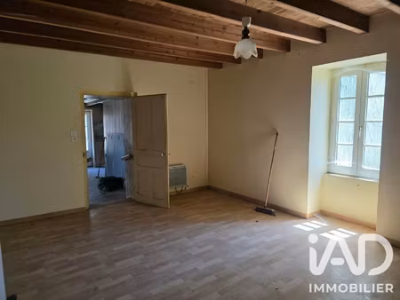 vente maison de village 8 pièces