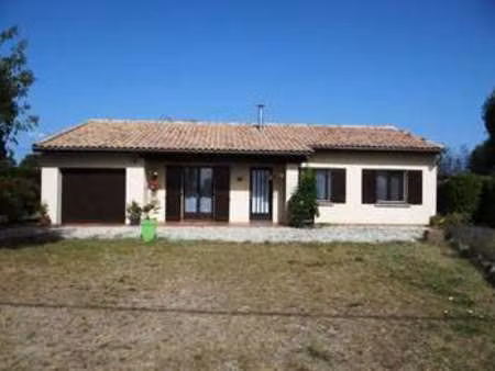 vente maison à blaignan (33340) : à vendre / 98m² blaignan