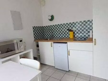 location appartement t1 meublé à nantes zola (44000) : à louer t1 meublé / 18m² nantes zol