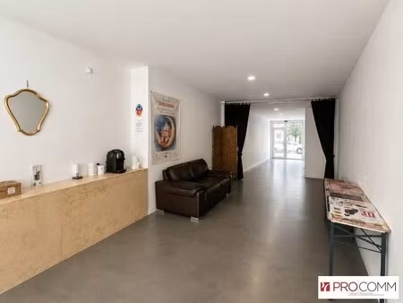 location commerce avignon 84000 35m²