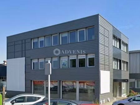 location bureaux 160 m² à 511 m²