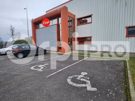 location bureaux 120 m²