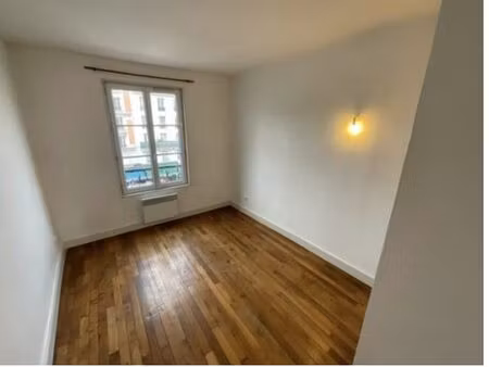 2 pièces rénové 32m2 proche métro aubervilliers-pantin