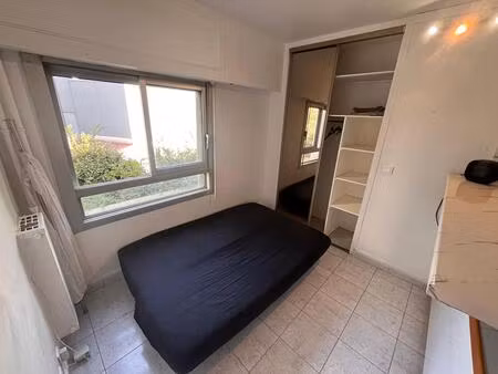 tour gambetta studio 16m2