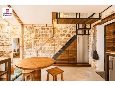 design et authenticite pour cette maison de village unique !