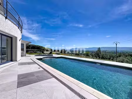 maison 7 pièces 200m2 avec piscine