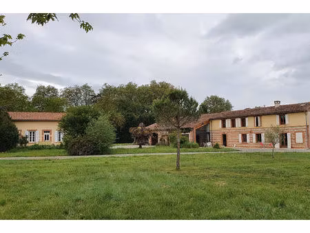 ancienne ferme renovee 11 pieces 420m2