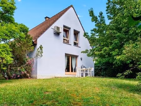 maison 5 pièces avec jardin  au calme