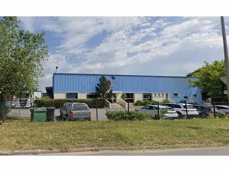vente/location entrepôt / local d'activités blanquefort 3 045 m²