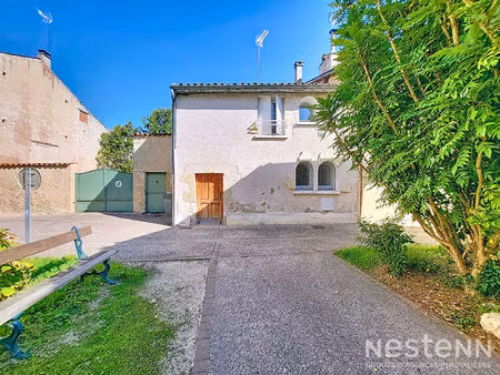 a louer maison de ville de 60 m² proche de toutes les commodités de condom