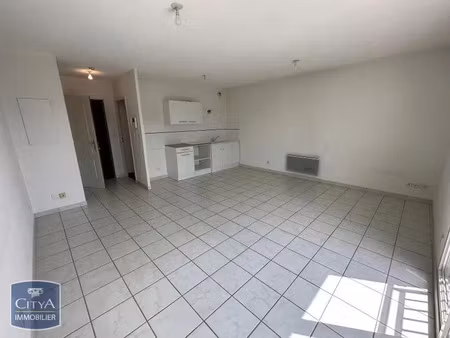 appartement à louer 1 pièce 32.17 m² - saint-priest-en-jarez (42) - 429€