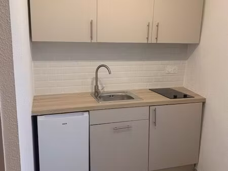location appartement 1 pièce 16m² narbonne 11100