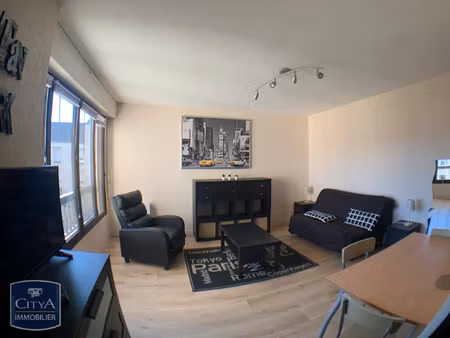 appartement à louer 1 pièce 29.4 m² - châteauroux (36) - 520€