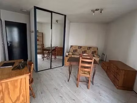 appartement à louer 1 pièce 27.41 m² - pessac (33) - 572€