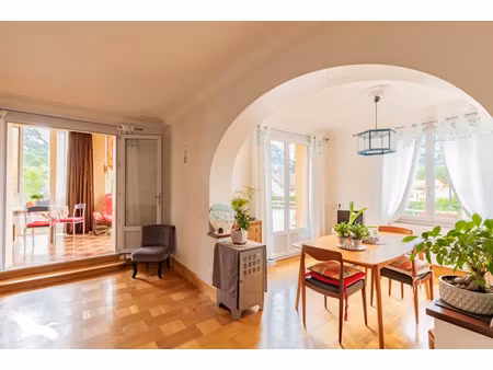 vente maison 6 pièces 172 m² tarascon-sur-ariège (09400)