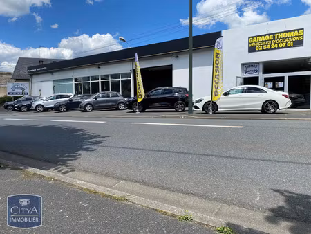 local commercial à vendre 645 m² - argenton-sur-creuse (36) - 176 000€