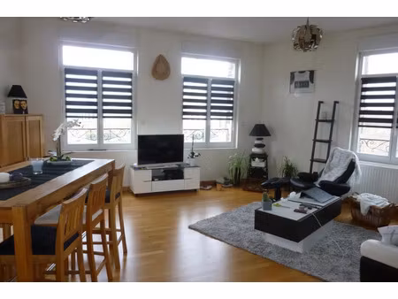 location appartement 4 pièces 102 m² à cambrai (59400)