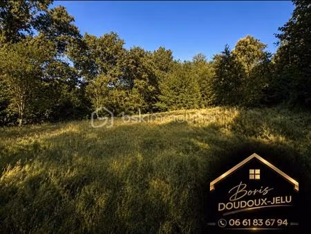 terrain de 7 116 m² à neufmanil
