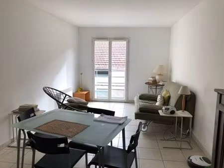 location appartement 1 pièce meublé 28m² mont de marsan 40000