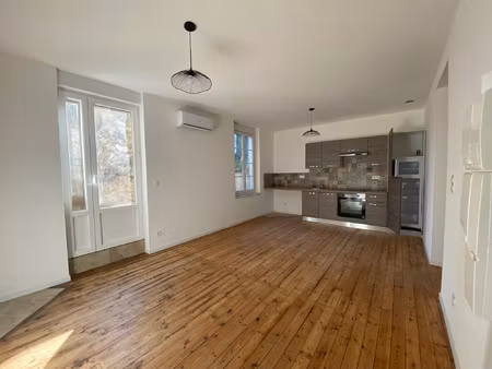 location appartement 3 pièces 60m² lavardac 47230
