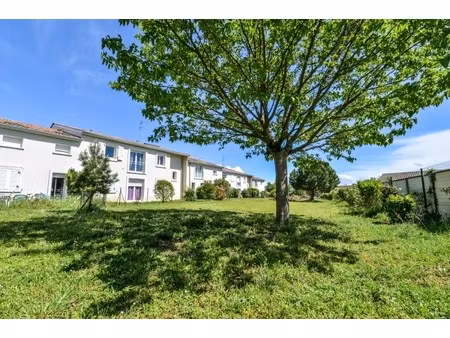 location appartement 2 pièces 41m² st andre de cubzac 33240