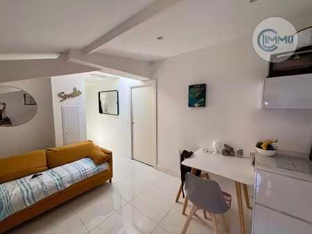 location appartement 1 pièce 21m² villefranche sur mer 06230