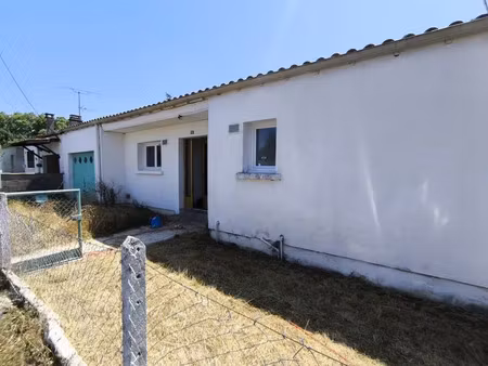vente maison 3 pièces 68 m² montguyon (17270)