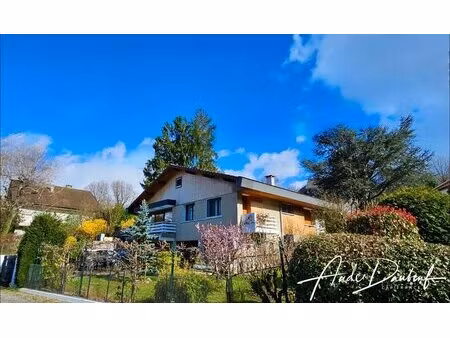 saint-jorioz - villa rénovée 7 pièces - 4 chambres - petite vue lac d'annecy