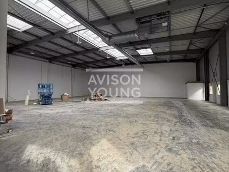 location local d’activités le mesnil amelot 77990 1673m²