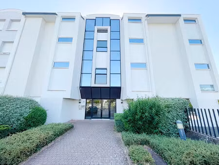 vente appartement 1 pièce  18.00m²  angers