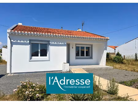 vente maison 3 pièces  66.00m²  beauvoir