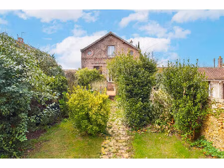 vente maison 5 pièces  106.00m²  guignes