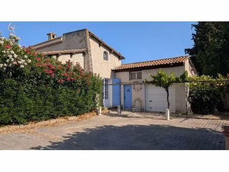 maison avec dépendance  piscine et terrain de 950 m²