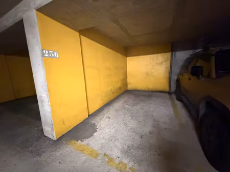 vente garage 11 m² beausoleil (06240)